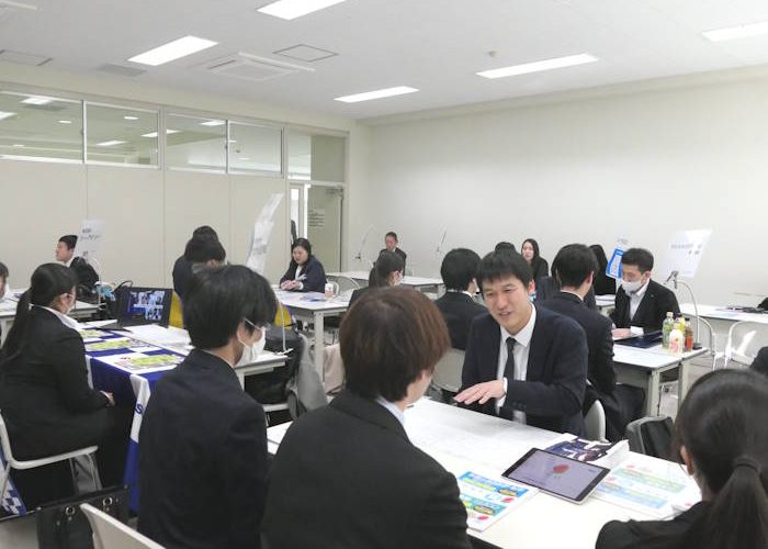 学内合同企業説明会